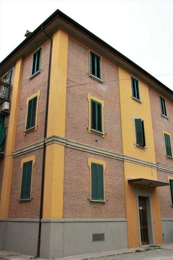 Anna'S Apartment, The Heart Of Bologna. Luaran gambar